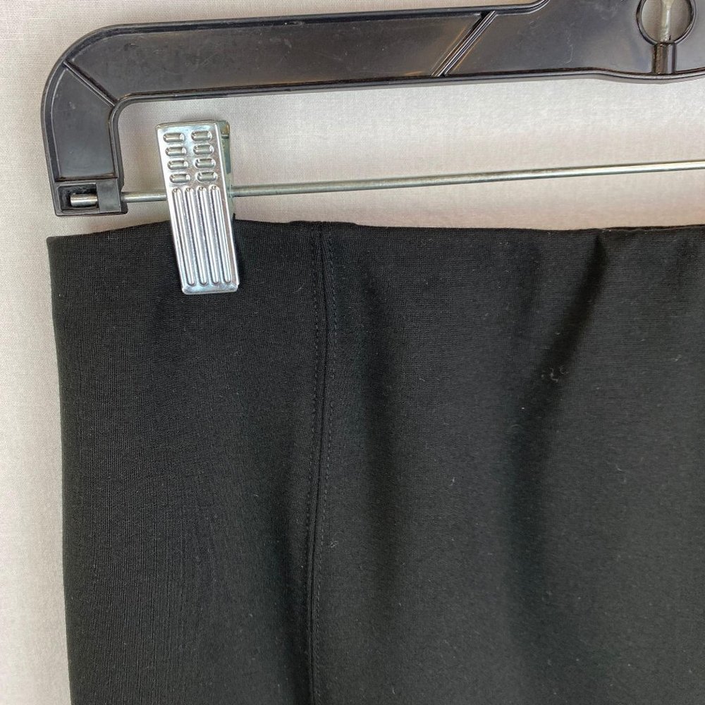 Aritzia Talula Basic Black Skirt - image 4